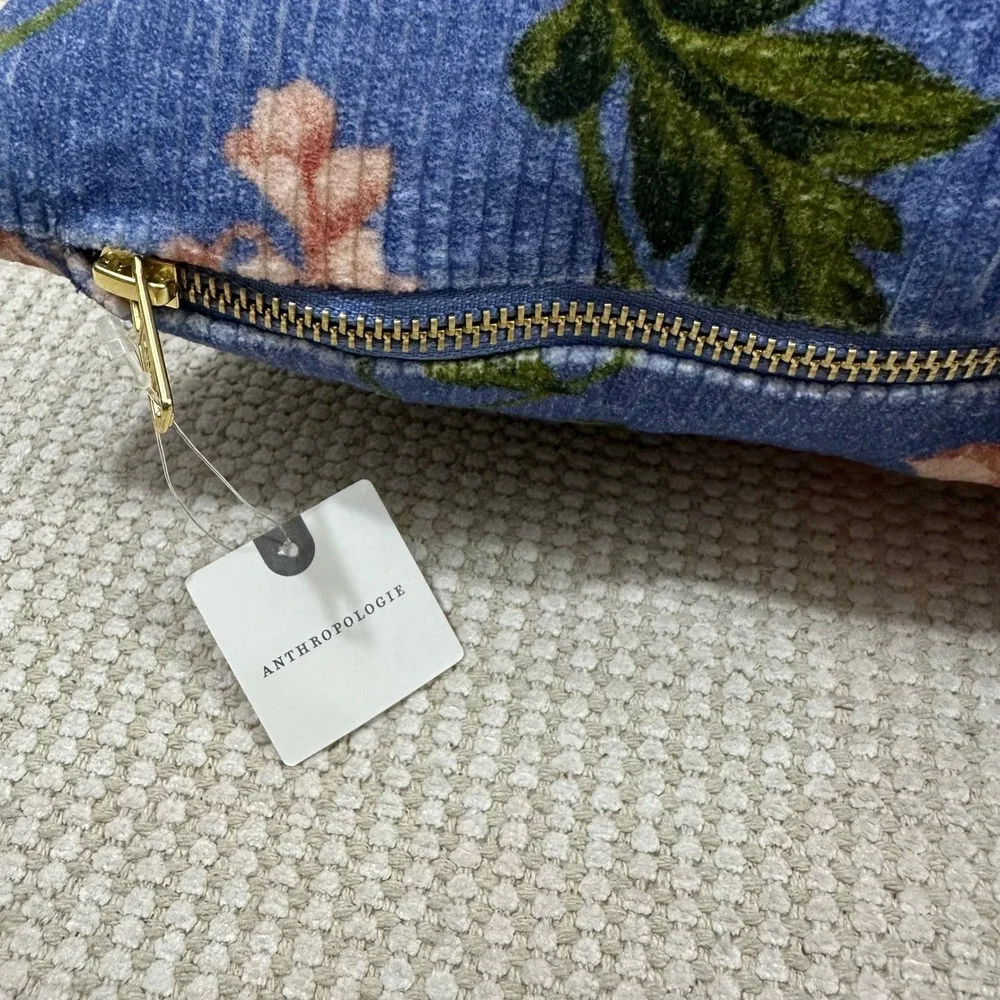 Anthropologie Floral‎ Celia Velvet Throw Pillow Blue Pink 100% Cotton Cord 18x18